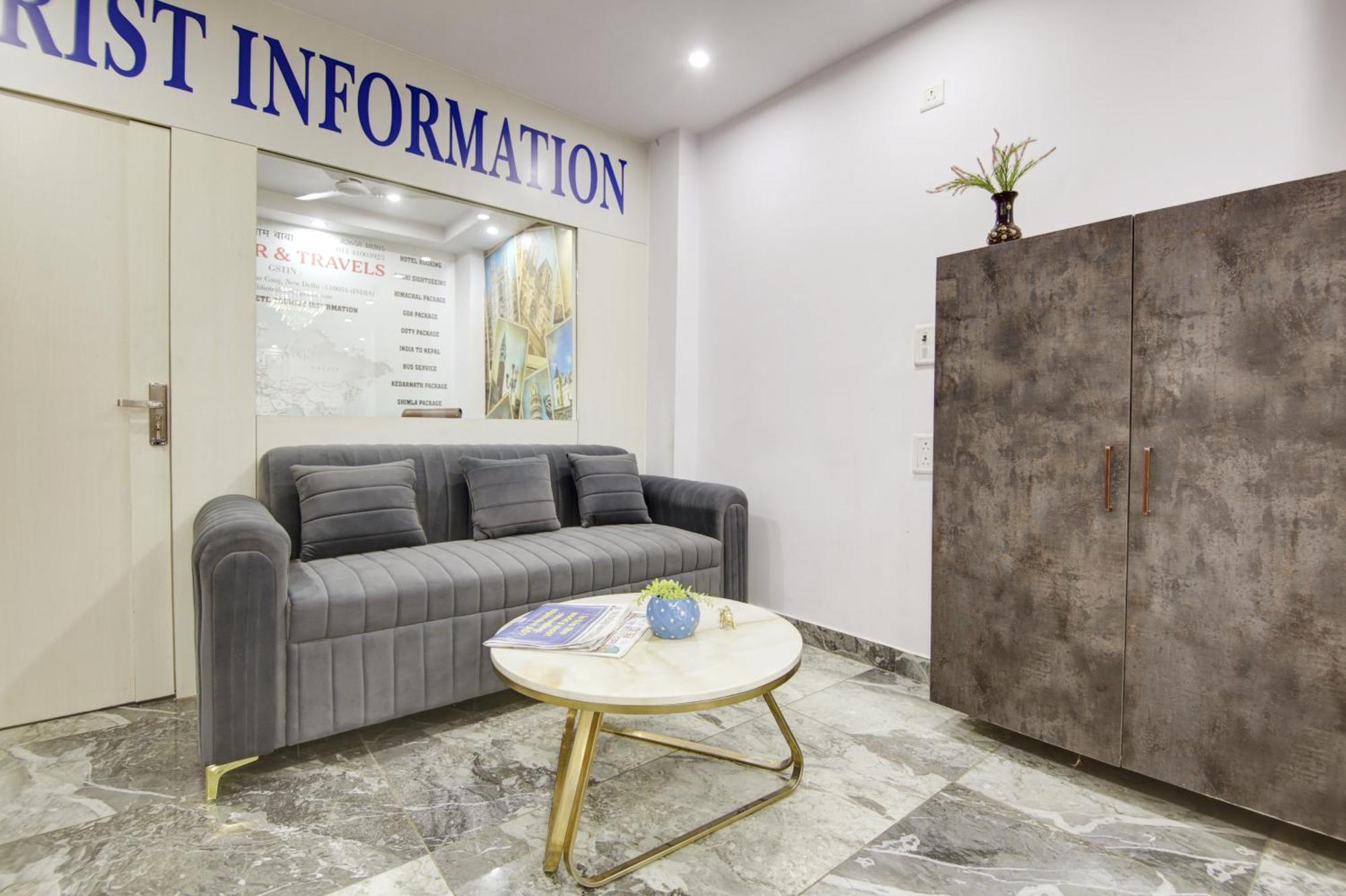 Hotel S B Inn - Near New Delhi Railway Station Paharganj エクステリア 写真