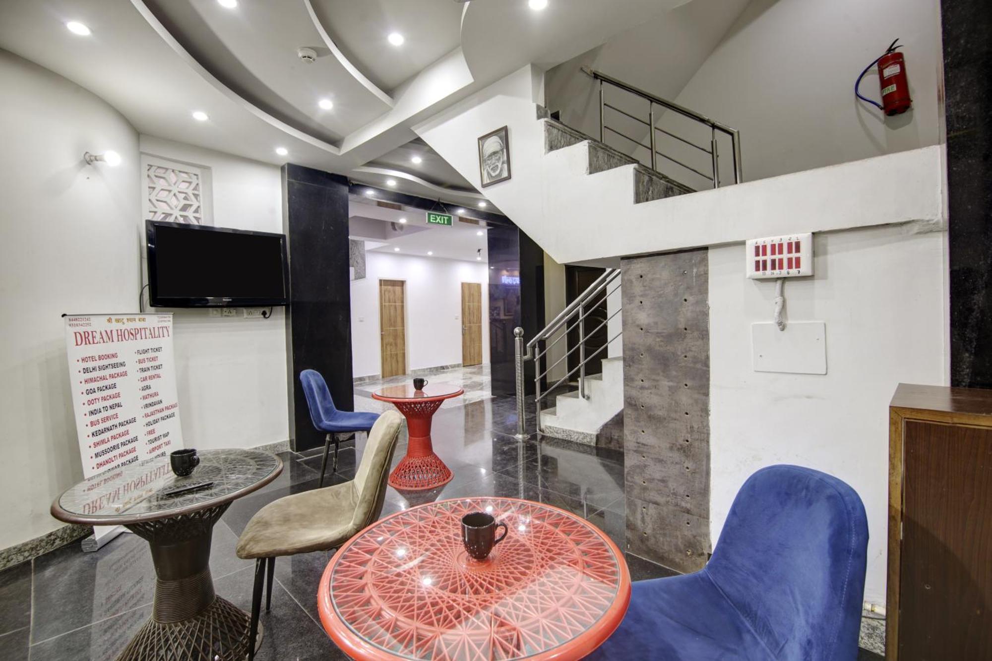 Hotel S B Inn - Near New Delhi Railway Station Paharganj エクステリア 写真